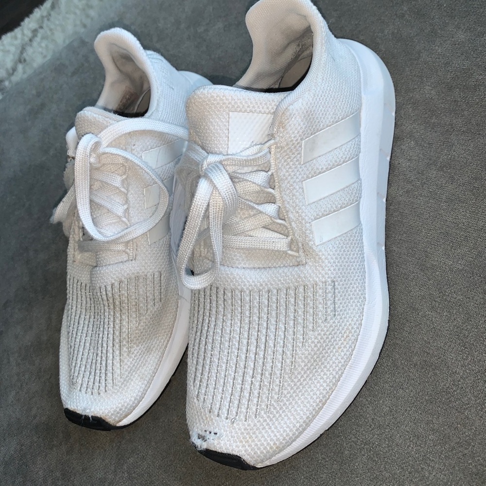 Adidas YOUTH swift run - Picture 4 of 7